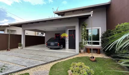Casa Averbada Semi Mobiliada com 03 Dormitórios