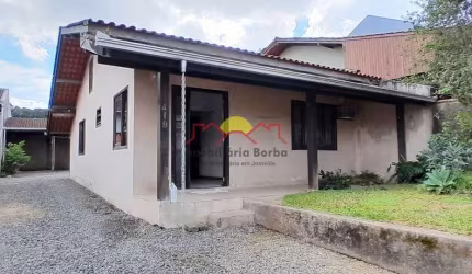 Casa com 02 Quartos no Boehmerwald