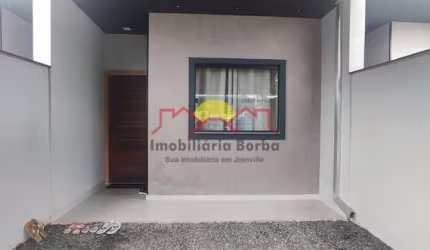 Casa Geminada Semi Mobiliada com 02 Quartos