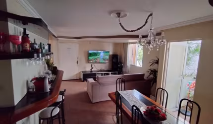 Apartamento com 3 dormitórios sendo 1 suíte na Serraria - 106m²