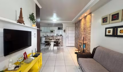 Apartamento com dois quartos, localizado no bairro Barro Duro.
