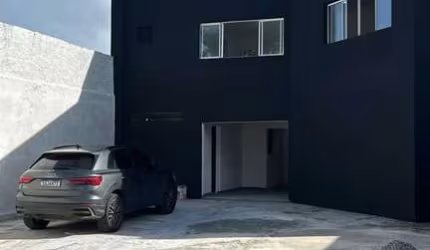 Galpão Duplex disponível para locação no Bairro do Trapiche - 780m²