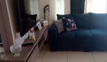 Casa com 2 dormitórios em Condomínio Fechado na Cidade Universitária - 50m²