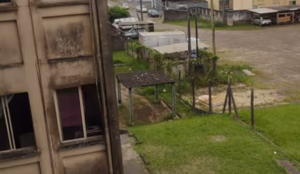 Apartamento em intanhaem