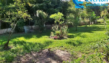 Caro cliente, temos o prazer de lhe apresentar esta incrível chácara  em Uberlândia, que oferece uma excelente oportunidade para você viver !