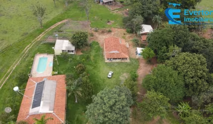 Fazenda com área de 7,5 alqueires ou 36,3217 hectares, em Uberlândia -MG, porteira fechada;