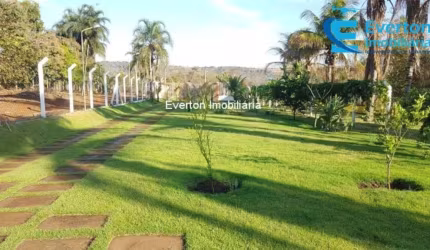 Chácara em Uberlândia - MG com 3.500 m² na Represa de Miranda;
