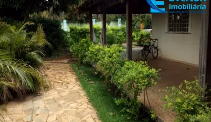 Chácara em condomínio com 5.000 m², em Uberlândia - MG;