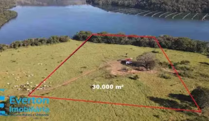 Oportunidade Única, Rancho 30.000m2 - Capim Branco I - Apenas 17 km de Uberlândia, com 107,20 metros de margem represa
