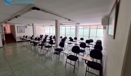 Imóvel Comercial e Residencial de  531 m², distribuídos em 2 pavimentos, na região nobre do Lídice.