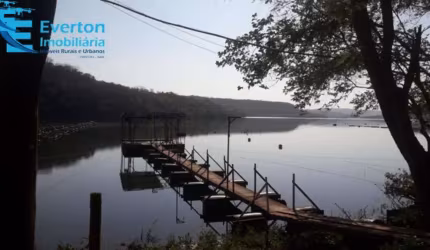 Rancho à Venda na Represa de Miranda na Barra do Rio Claro: Oportunidade de Lazer e Renda!
