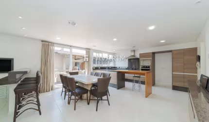 Casa com 4 quartos à venda na Rua Lourenço Mourão, Seminário, Curitiba, 304 m2 por R$ 3.500.000