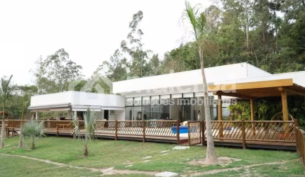 RESIDENCIAL LUXO