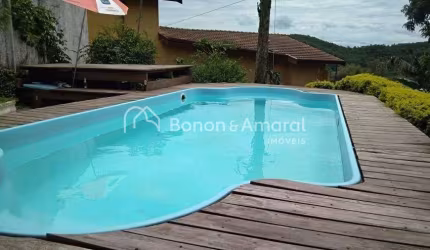 Casa de Condomínio com 3 Quartos e 4 banheiros à Venda, 270 m² por R$ 1.100.000