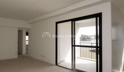 Apartamento com 3 quartos e 2 banheiros à venda por R$ 920.000,00.