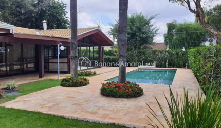 Casa à venda em Condomínio no Bairro Gramado - Campinas -SP