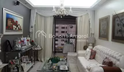 Apartamento com 3 Quartos e 3 banheiros à Venda, 120m² por R$ 830.000