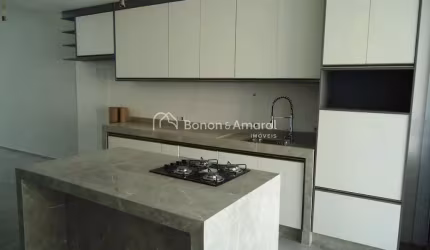 Casa à venda em condomínio em Paulinia, 3 suites, lavabo, living pé direito alto, planejados, área gourmet integrada, quintal, WC de serviço, fino acabamento, armários, preparação para AC., lazer no c