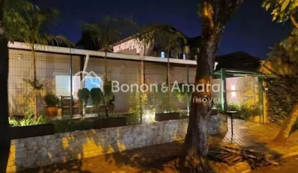 Casa térrea reformada e contemporânea à venda, 180m², bolsão residencial de Barão Geraldo