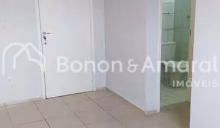 Apartamento com 2 Quartos e 2 banheiros à Venda, 54 m² por R$ 300.000