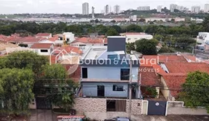 Novíssima casa à venda, com 250m² de área construída, no Jardim Santa Genebra