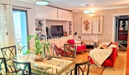 Apartamento com 3 Quartos e 2 banheiros à Venda, 109 m² por R$ 782.000