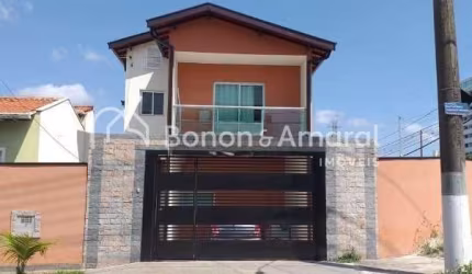 Casa estilo Sobrado com 256 m² de área construída, 3 quartos no Parque Alto Taquaral