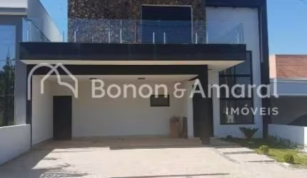 Casa à venda com 180 m² no Condomínio Real Parque