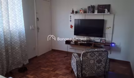 Apartamento com 2 Quartos e 2 banheiros à Venda, 70 m² por R$ 350.000