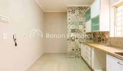 Casa estilo sobrado à venda, com 4 quartos (suítes) na Cidade Universitária, Campinas