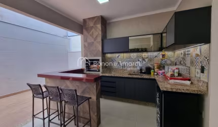 Casa com 170m² de área útil, à venda no Condomínio Villagio Di Napoli