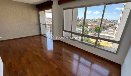 Apartamento à venda com 3 quartos sendo 2 suítes, 4 banheiros, 2 garagens cobertas no Taquaral em Campinas