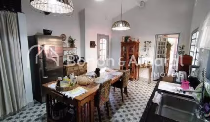 &amp;#34;Casa Encantadora em Condomínio Fechado: Conforto, Natureza e Charme Rústico&amp;#34;