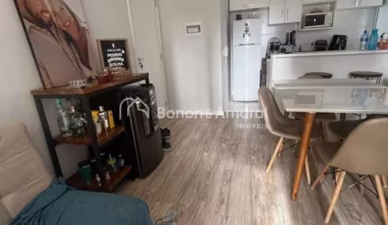 Apartamento a venda com 3 quartos sendo 1 suíte, 2 banheiros, 2 vagas - 68m² - Taquaral