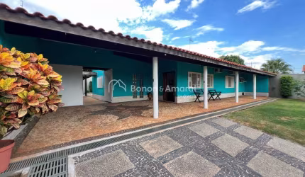 Casa térrea, mobiliada, com 3 Quartos terreno de 970 metros, no Jardim Planalto em Paulínia