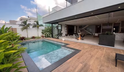 &amp;#34;Casa Espetacular no Condomínio Alphaville Dom Pedro 2 com Piscina Aquecida e Acabamentos de Alto Padrão&amp;#34;