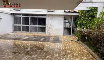 LOCAÇÃO COMERCIAL/RESIDENCIAL - SOBRADO COM 4 DORMITÓRIOS NO BROOKLIN.