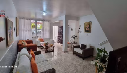 SOBRADO COMERCIAL/RESIDÊNCIAL - FRENTE COMPANHIA ATHLETICA BROOKLIN VENDA!