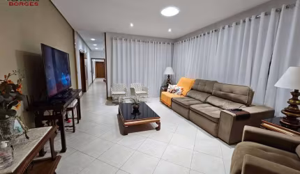 CASA TÉRREA - 4 DORMITÓRIOS 500M²  RES/COM. NO BROOKLIN PARA VENDA/LOCAÇÃO.