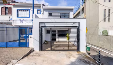 CASA PARA LOCAÇÃO - 3 DORMITÓRIOS - 215M².