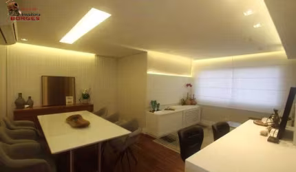 RECEM REFORMADO, AR CONDICIONADO, JANELAS ANTI RUÍDO, LINDO, MOEMA!!