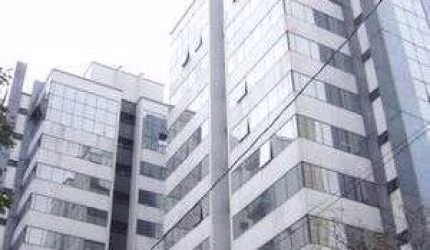 VENDA DE CONJUNTO COMERCIAL EM MOEMA - 49 MT - ALAMEDA MARACATINS