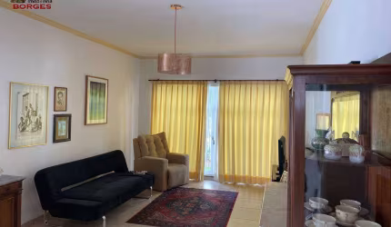 CASA TÉRREA COM ÁREA DE 300M² - NA MELHOR LOCALIZAÇÃO DO BROOKLIN.