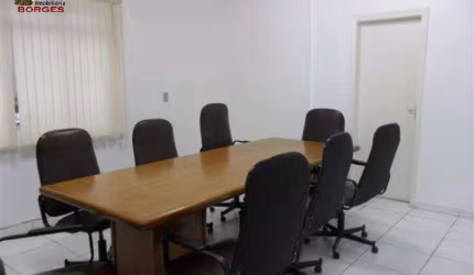 SOBRADO COMERCIAL DE ESQUINA COM 35m² DE FRENTE- 7 GAR. PARA LOCAÇÃO!!!!!