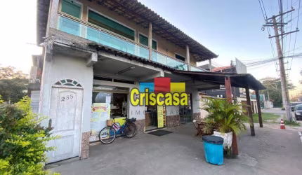 Loja com casa no sobrado e duplex nos fundos