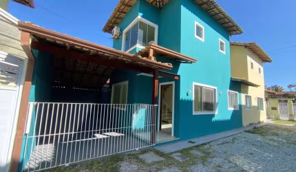 Casa com 2 dormitórios à venda, 75 m² por R$ 270.000,00 - Jardim Mariléa - Rio das Ostras/RJ