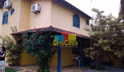 Casa com 6 dormitórios para alugar, 220 m² por R$ 16.045,00/mês - Jardim Mariléa - Rio das Ostras/RJ