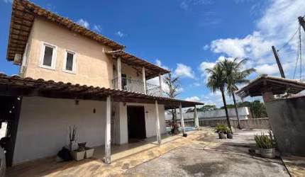 Casa com 4 dormitórios à venda, 233 m² por R$ 750.000,00 - Vila Verde - Rio das Ostras/RJ