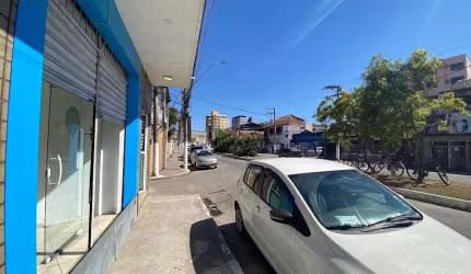 Loja para alugar, 45 m² por R$ 2.260,39/mês - Centro - Macaé/RJ