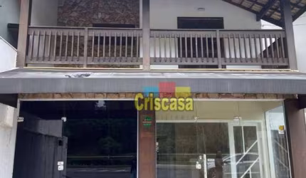 Casa com 3 dormitórios para alugar, 160 m² por R$ 8.500,00/mês - Cavaleiros - Macaé/RJ